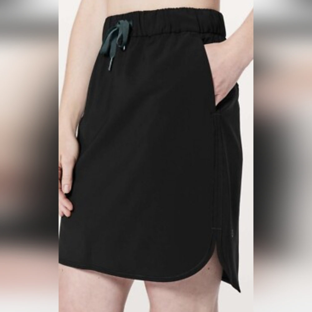 Lululemon On The Fly Skirt